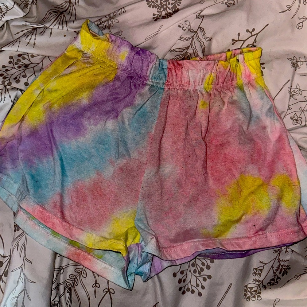 mini shorts